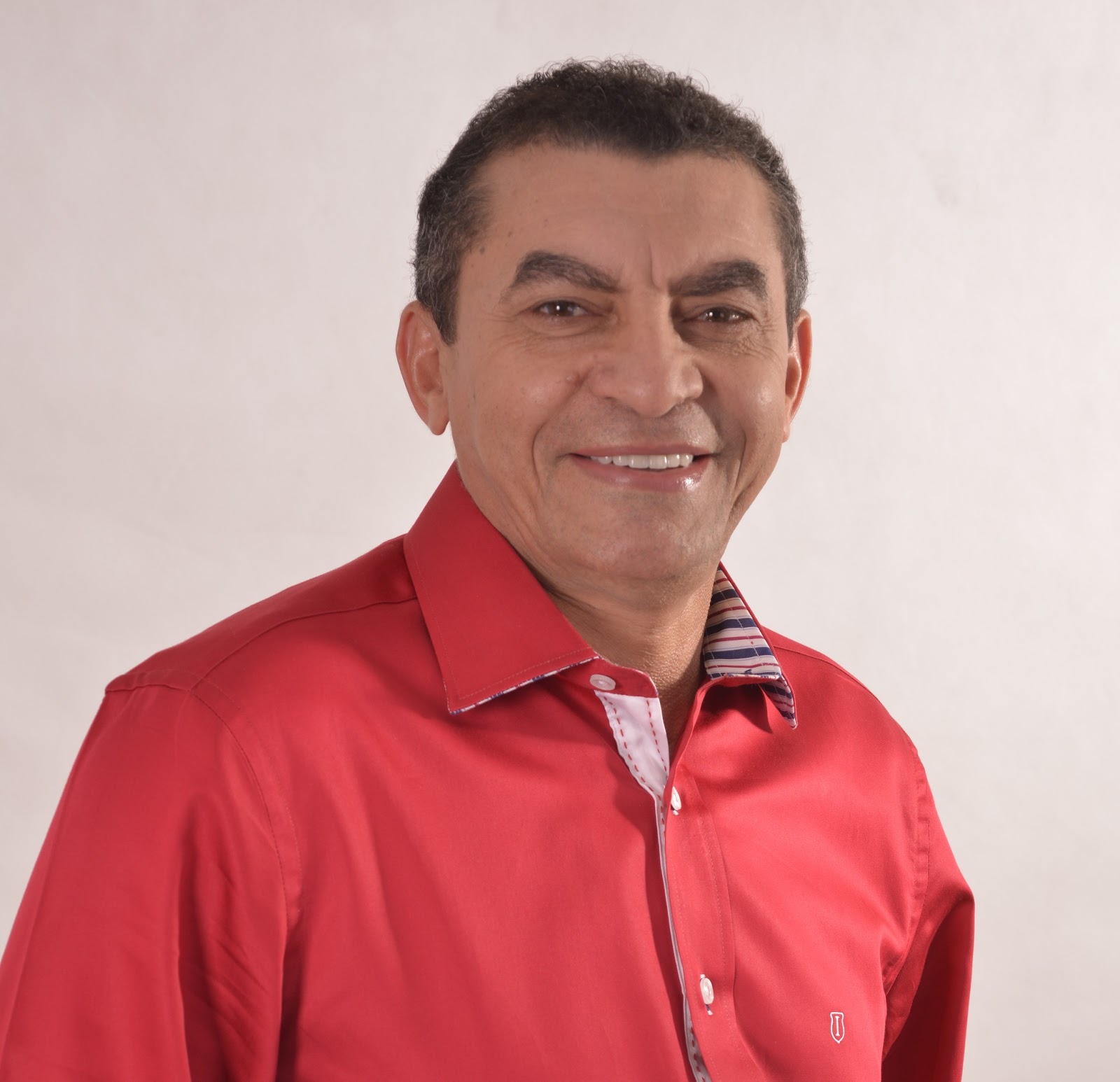 Prefeito do município de Pirapemas, Iomar Salvador Melo Martins.
