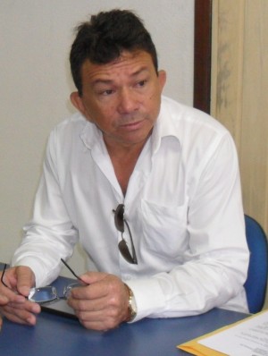 Prefeito José Ribamar Araújo (mais conhecido como Mazinho Leite)
